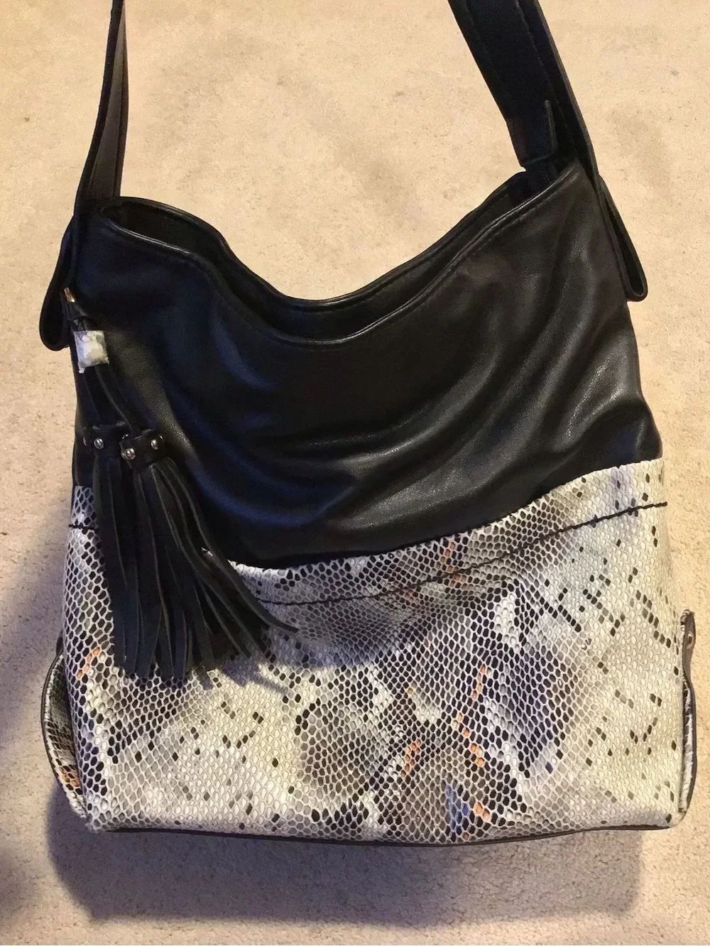 NWOT Sondra Roberts Squared Black and Snakeskin Hobo Shoulder Bag